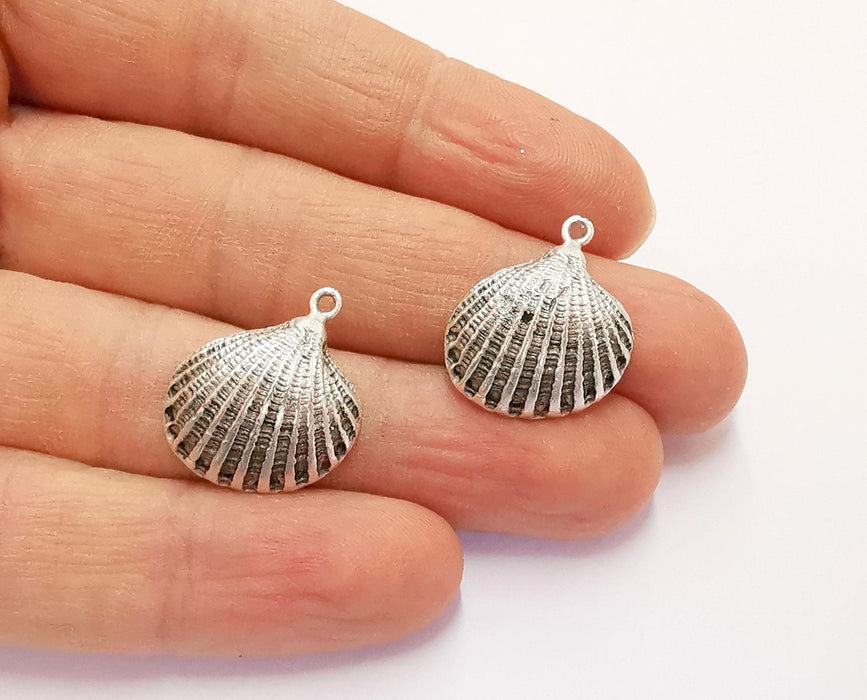 2 Sea Shell Charms Antique Silver Plated Brass Charms (23x18mm)  G20464