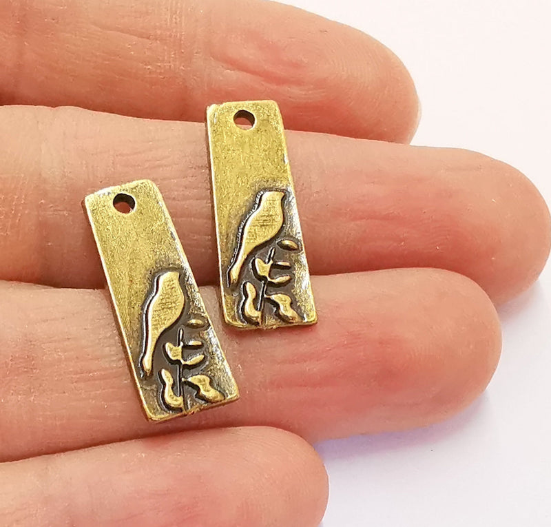 4 Bird Charms Antique Bronze Plated Charms (25x10mm) G20443