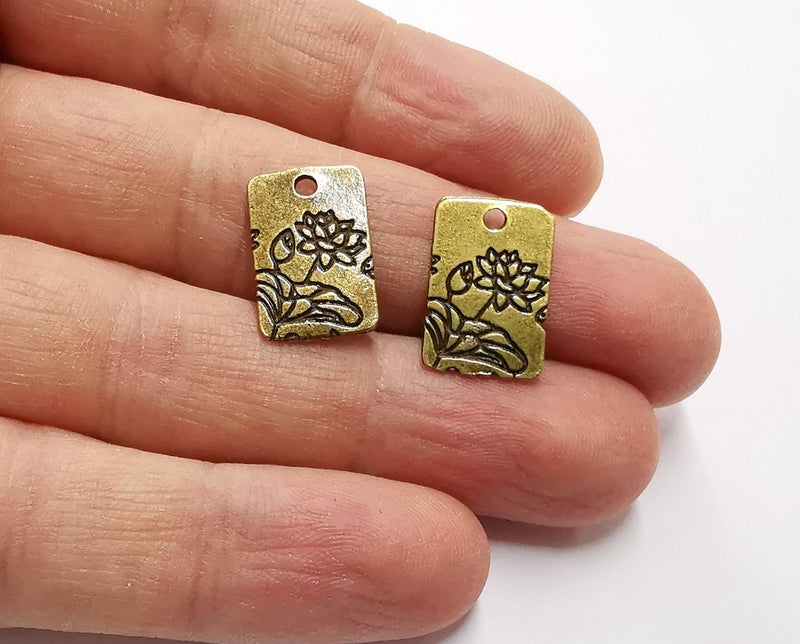 10 Flowers Charms Antique Bronze Plated Charms (18x12mm) G20489