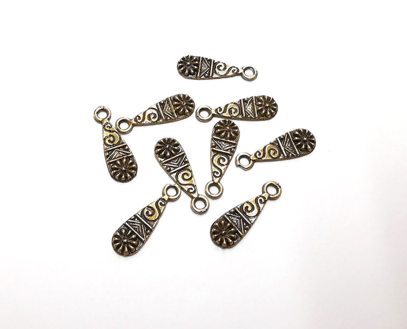 20 Flowers Charms Antique Bronze Plated Charms (18x6mm) G20515