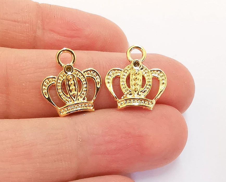 5 Crown Charms Shiny Gold Plated Charms (16x16mm)  G20879