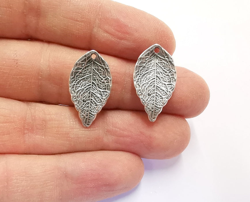 5 Leaf Charms Antique Silver Plated Charms (23x13mm)  G20549