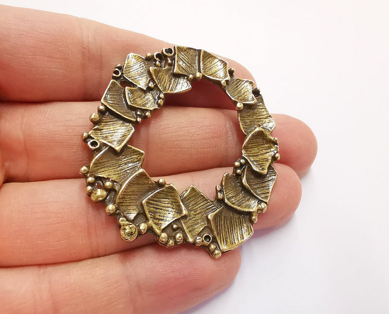 Antique Bronze Pendant Antique Bronze Plated Pendant (47x55mm )  G20559