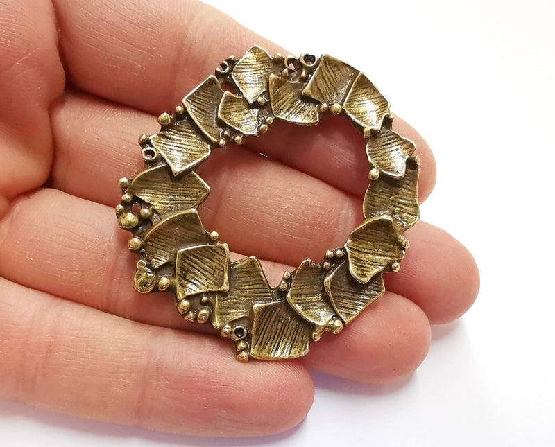 Antique Bronze Pendant Antique Bronze Plated Pendant (47x55mm )  G20559