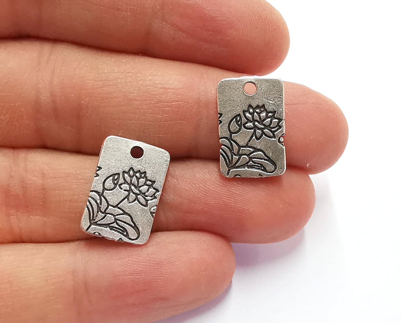 10 Flower (Double Sided) Charms Antique Silver Plated Charms (18x12mm)  G20570