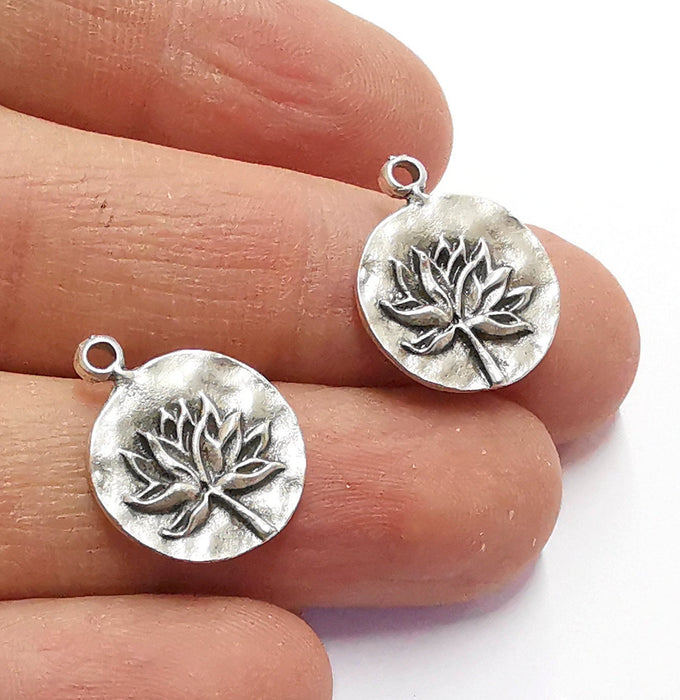 10 Lotus Charms Flower Charms Antique Silver Plated Charms (21x16mm)  G20557