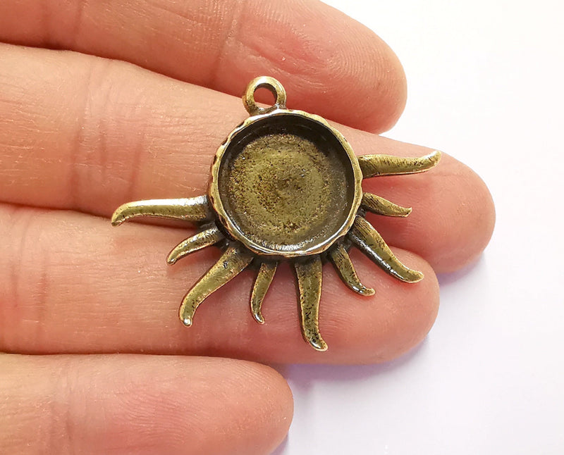 Sun Charms Blank Bezel Resin Bezel Mosaic Mountings Antique Bronze Plated Charms (34x40mm) (16 mm Bezel Inner Size)  G20586