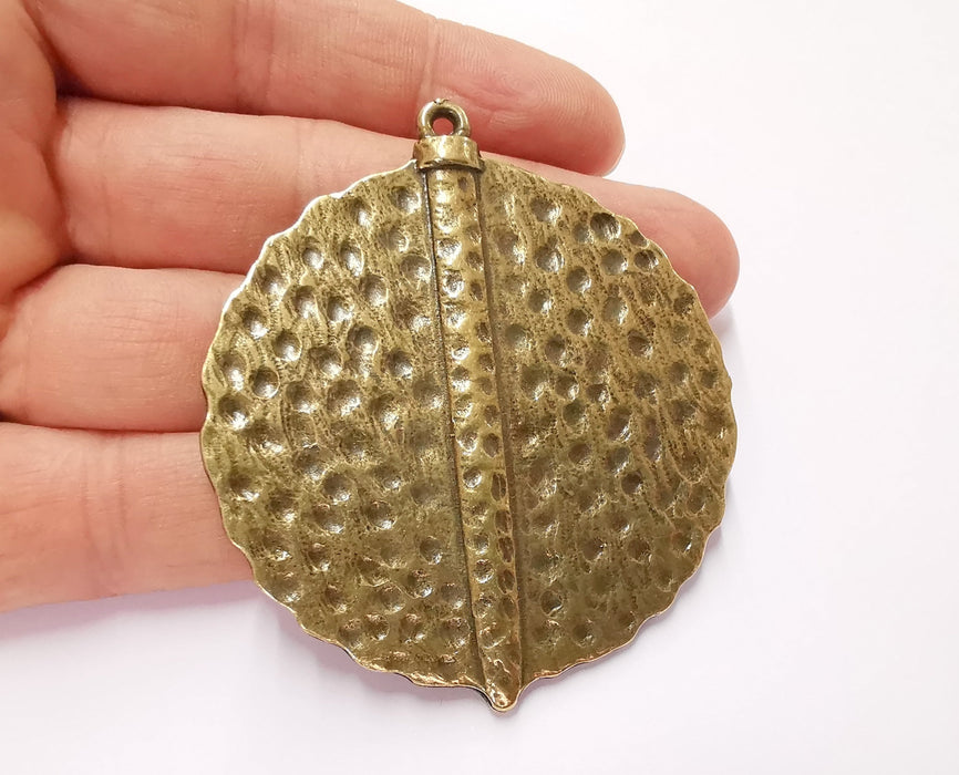 Hammered Pendant Antique Bronze Plated Pendant (71x61mm)  G20600