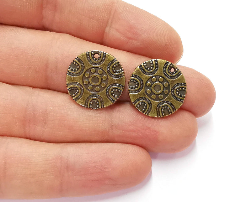 6 Circle Charm Antique Bronze Plated Charm (19mm) G20603