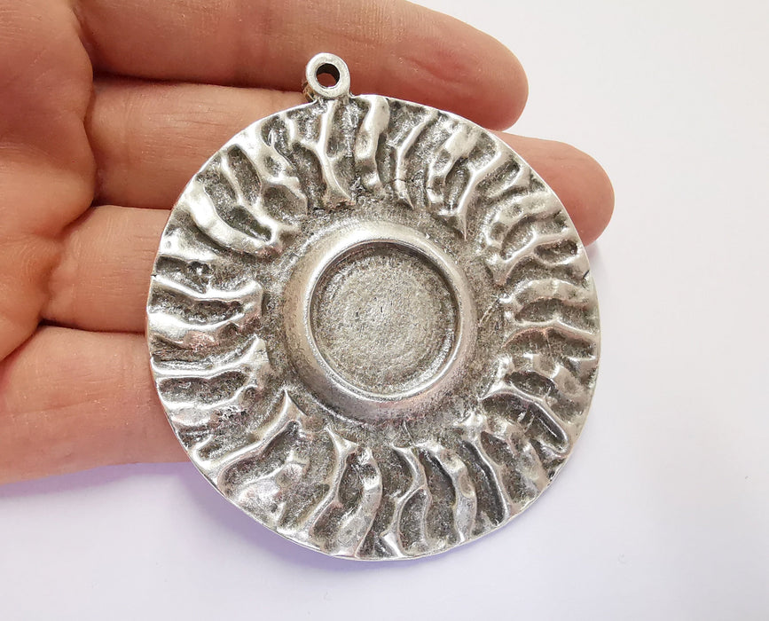 Textured Circle Silver Pendant Blank Cabochon Bezel Antique Silver Plated (74x67mm)(20mm Blank)  G20927