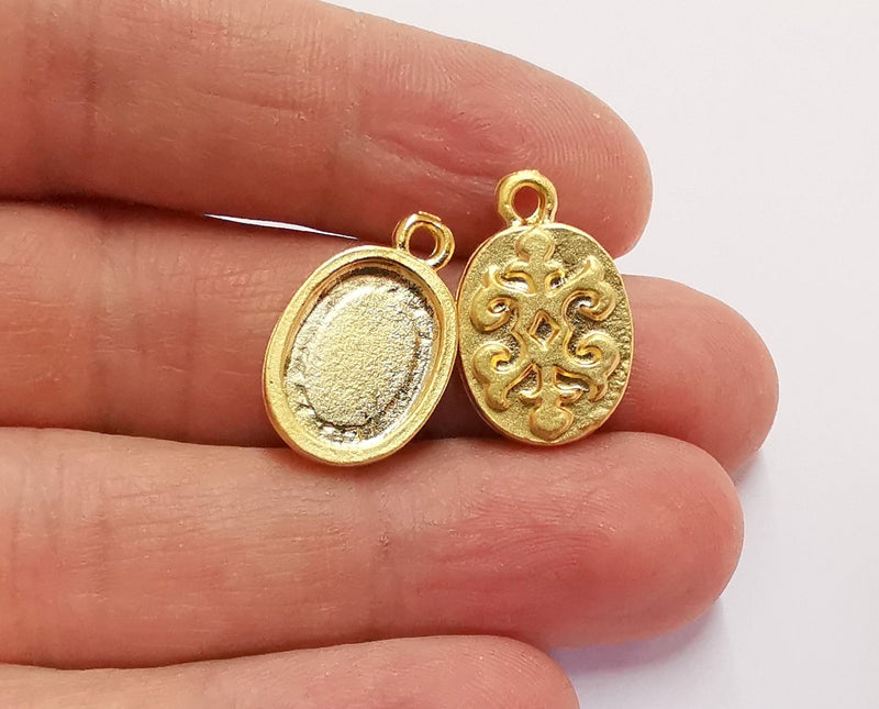 2 Patterned Oval Charms Blank Bezel Resin Bezel Mosaic Mountings Gold Plated Pendant Cabochon Tray (22x14mm)( 15x11 mm Inner Size)  G20950