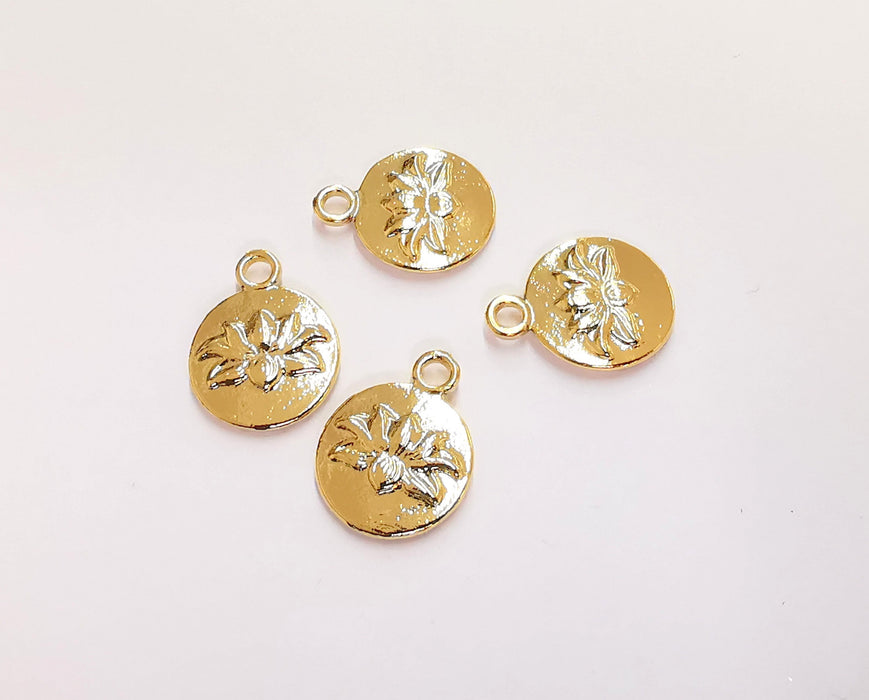 4 Spider Charms Shiny Gold Plated Charms (16x13mm) G20985