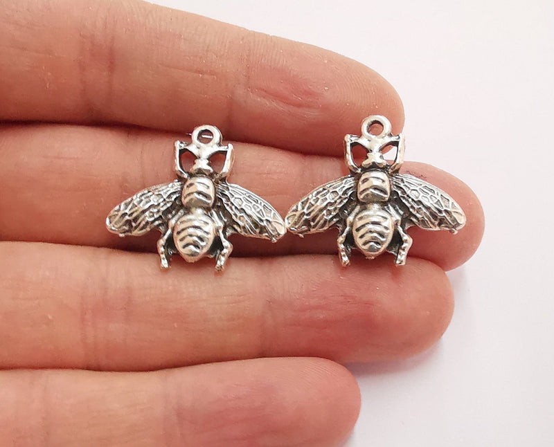 4 Fly Charms Antique Silver Plated Charms (27x23mm)  G21010