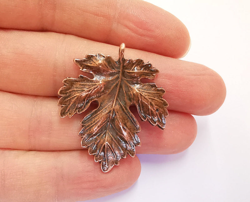 2 Leaf Pendant Antique Copper Plated Pendant (40x34mm)  G20704