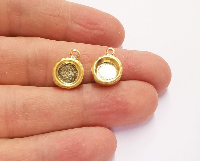 2 Hammered Charms Blank Bezel Resin Bezel Mosaic Mountings Gold Plated Charms Cabochon Tray (15x12mm)( 8 mm Bezel Inner Size)  G20734