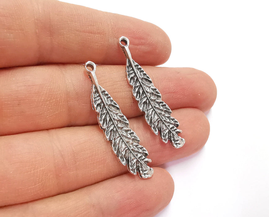 4 Feather Charms Antique Silver Plated Charms (40x9mm)  G20746