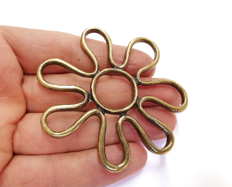 Flowers Round Pendant Antique Bronze Plated Pendant (73x70mm)  G24279