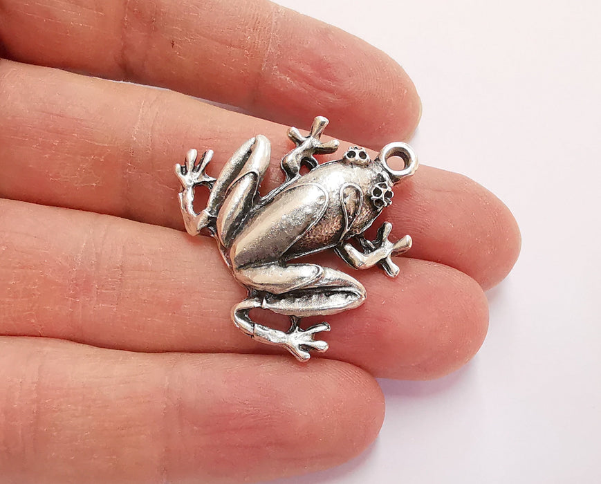 2 Frog Charms Antique Silver Plated Charms (33x32mm) G21161