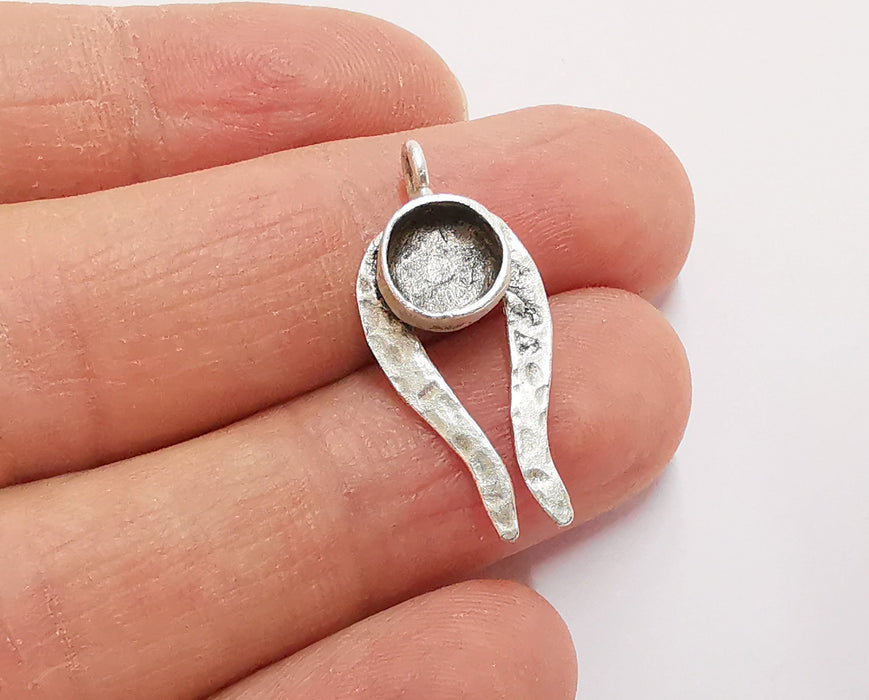 Tulip Pendant Blank Resin Bezel Mosaic Mountings Cabochon setting Antique Silver Plated Brass (29x13mm)(8mm Bezel Size) G21162