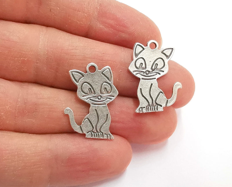 5 Cat Charms Antique Silver Plated Charms (24x17mm)  G21171