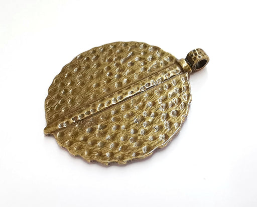 Hammered  Pendant Antique Bronze Plated Pendant (74x60mm)  G21185