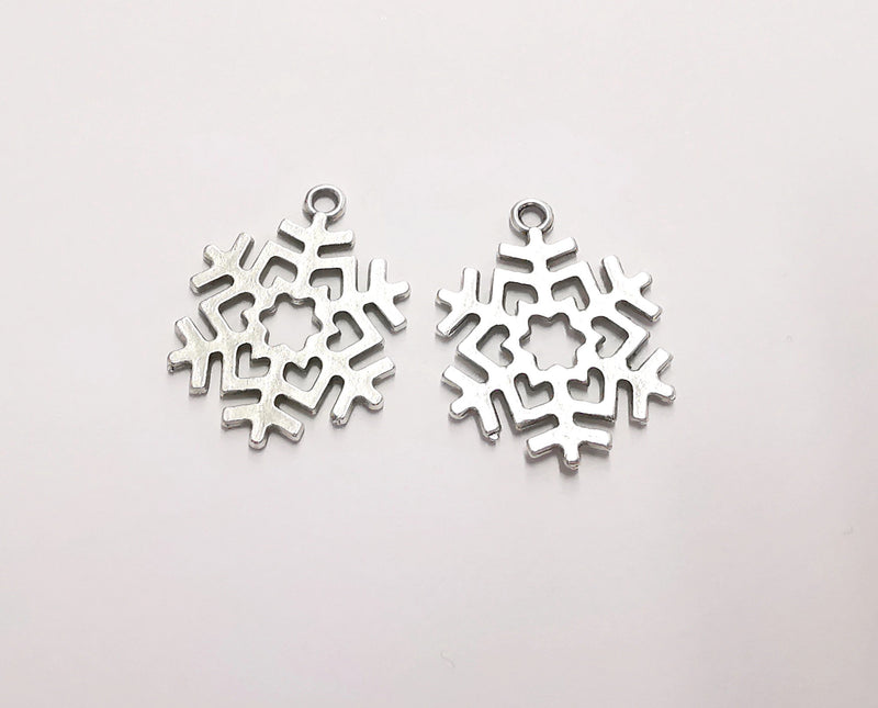 5 Snow Flake Charms Antique Silver Plated Charms (29x22mm) G21202
