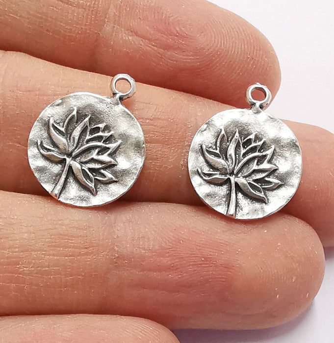 10 Lotus Charms Flower Charms Antique Silver Plated Charms (21x16mm)  G20557