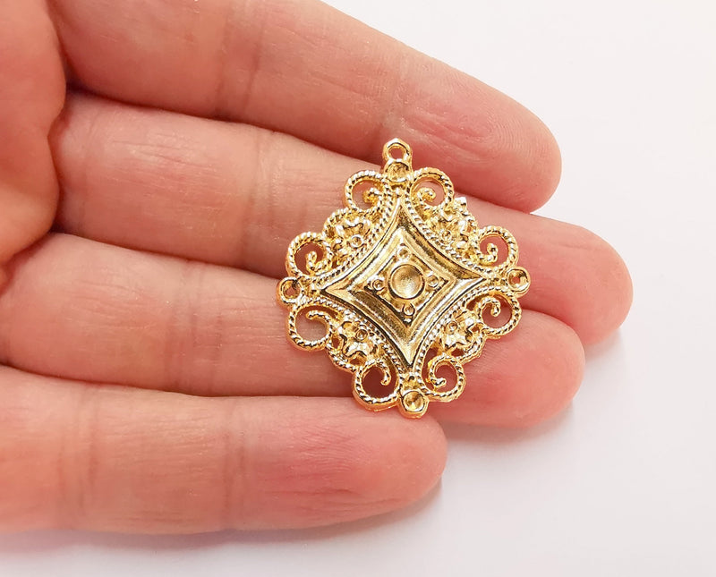 2 Gold Charms Cabochon Bezel Gold Plated Charms  (37x33 mm)  G21323