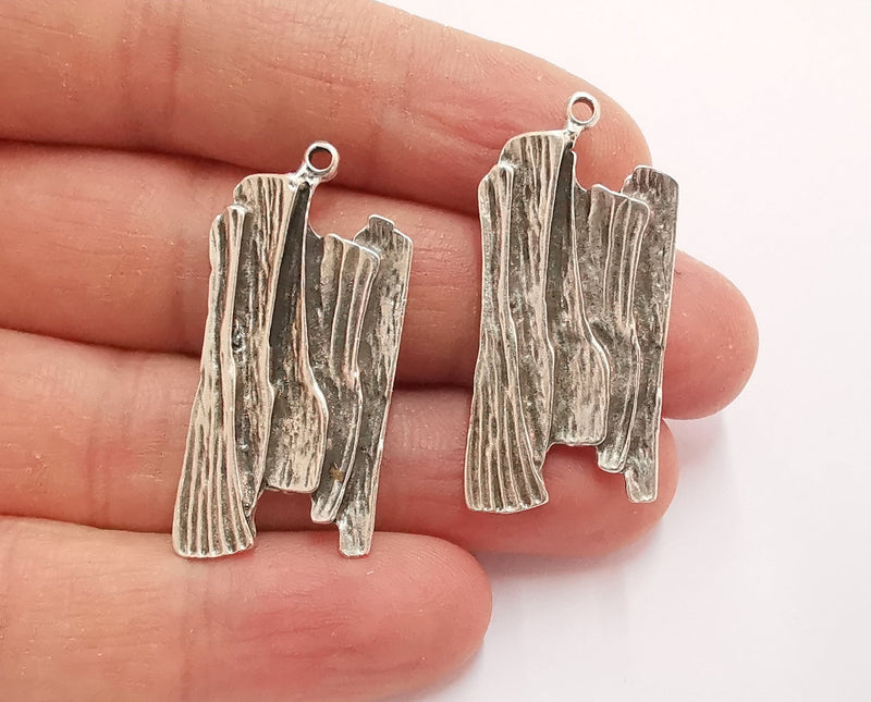 2 Bark Charms Antique Silver Plated Charms (39x19mm)  G21006