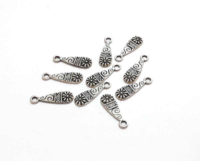 20 Flower Charms Antique Silver Plated Charms (18x6mm) G21012