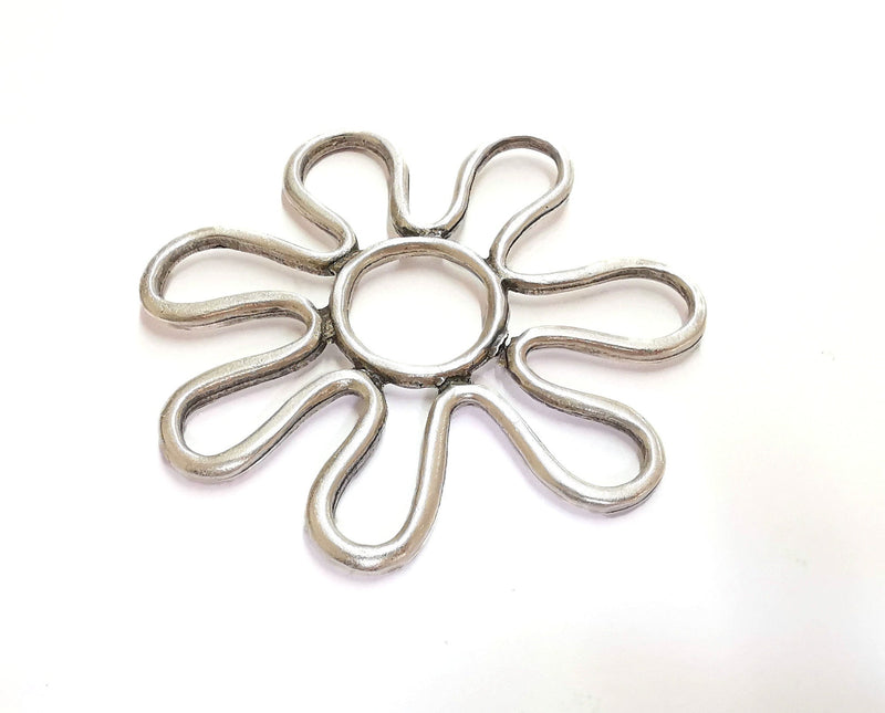 Flowers Round Pendant Antique Silver Plated Pendant (73x70mm)  G21121