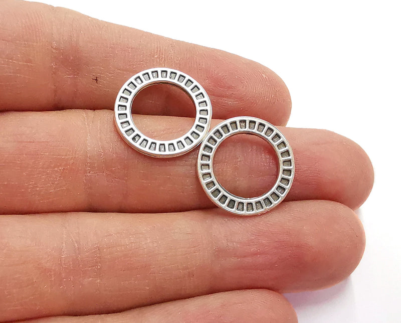 5 Silver Charms Double Sided (Both Side Same)  Antique Silver Plated (18mm)  G21135