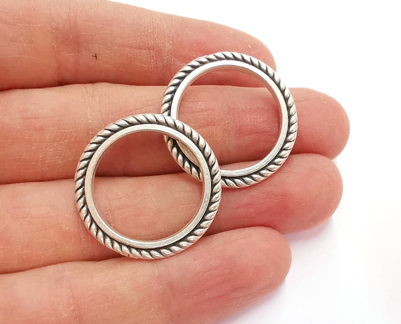 4 Textured Circle Antique Silver Plated Findings (28mm) G21138