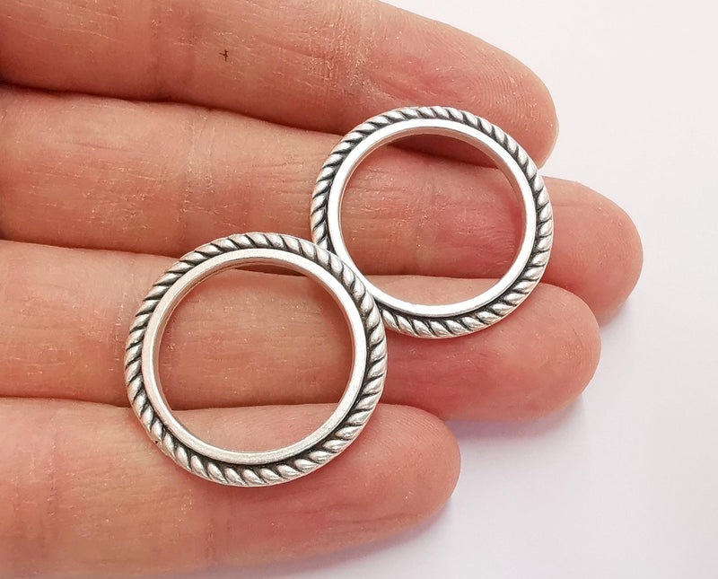 4 Textured Circle Antique Silver Plated Findings (28mm) G21138