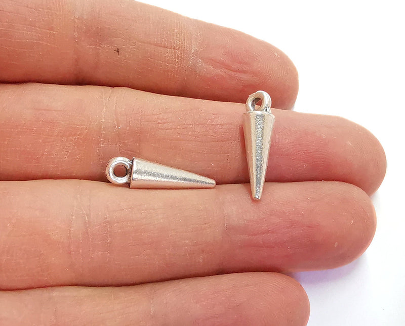 10 Pendulum Charms Antique Silver Plated Charms (20x6mm)  G21140
