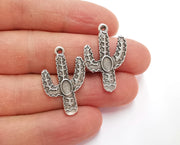 4 Cactus Charms Bezel Antique Silver Plated Charms (30x19mm)  G21168