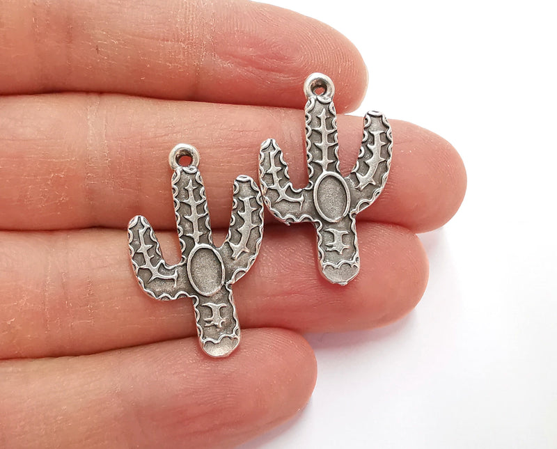 4 Cactus Charms Bezel Antique Silver Plated Charms (30x19mm)  G21168