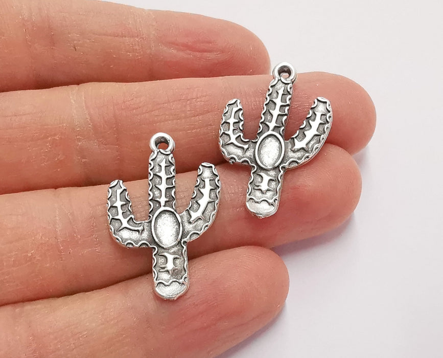 4 Cactus Charms Bezel Antique Silver Plated Charms (30x19mm)  G21168