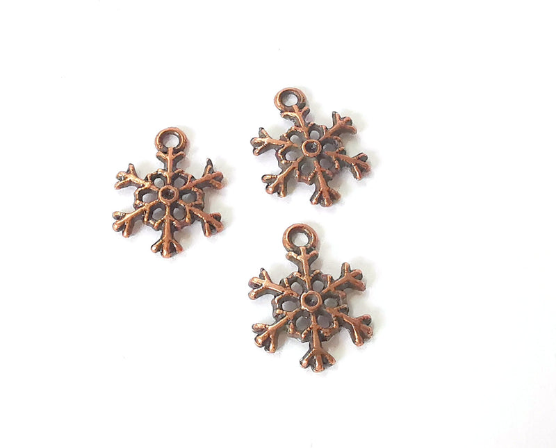 10 Snow Flake Charms Antique Copper Plated Charms (17x13mm) G21433