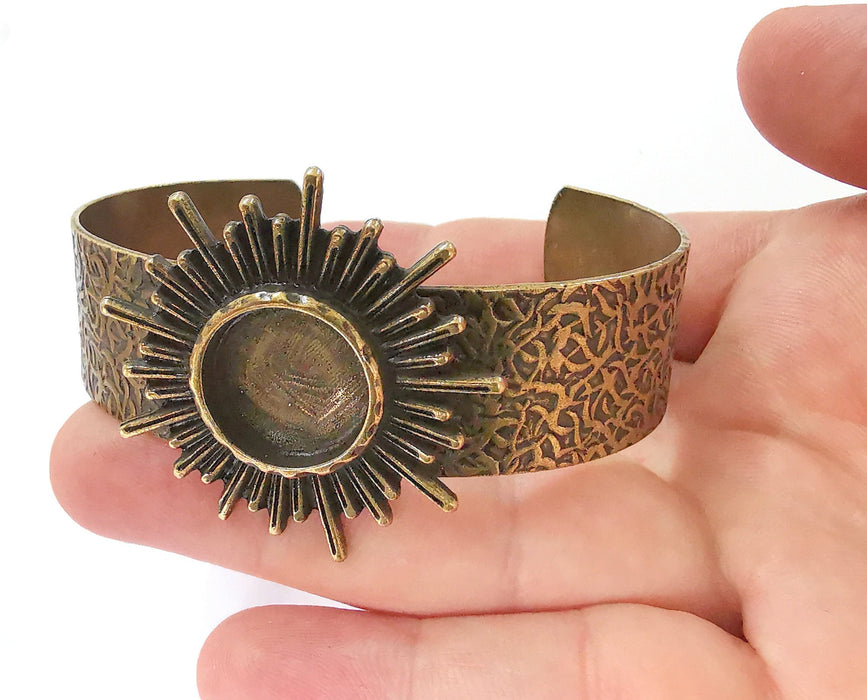 Sun Bracelet Blank Resin Bangle Dry Flower inlay Blank Cuff Bezel Glass Cabochon Base Textured Adjustable Antique Bronze (16mm ) G27571