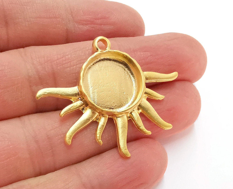 Sun Charms Blank Bezel Resin Bezel Mosaic Mountings Gold Plated Charms (42x35mm) (16 mm Bezel Inner Size)  G21319