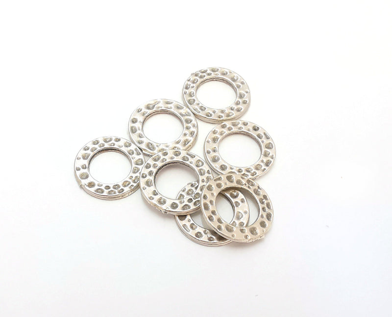 10 Hammered Circle Antique Silver Plated Findings (15mm) G21544