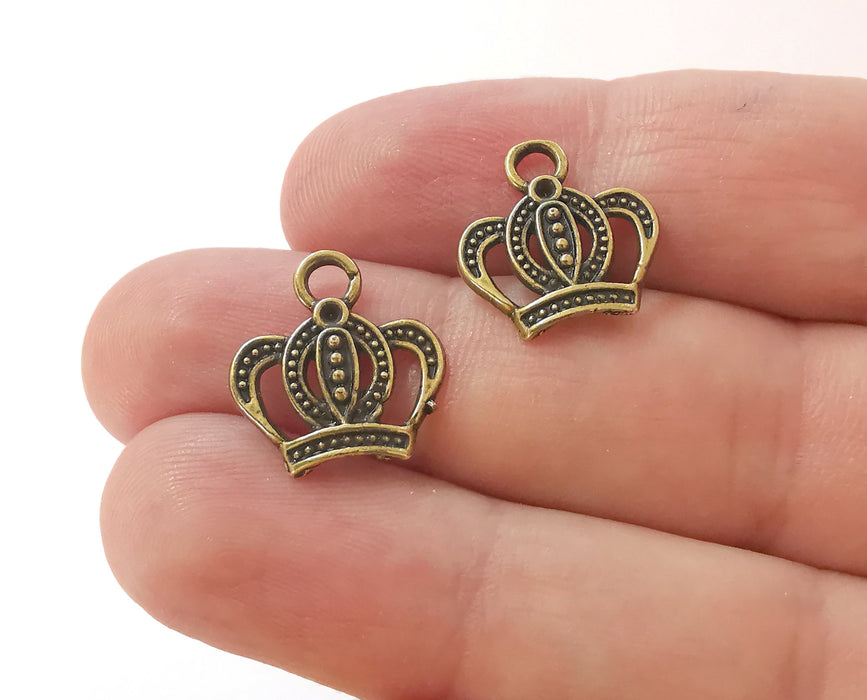 10 Crown Charms Antique Bronze Plated Charms (16x15mm)  G21436