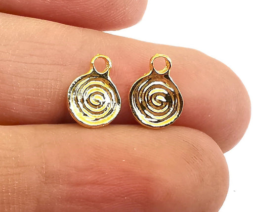 10 Spiral (Double Sided) Charms 24k Shiny Gold Charms (11x8mm)  G21565