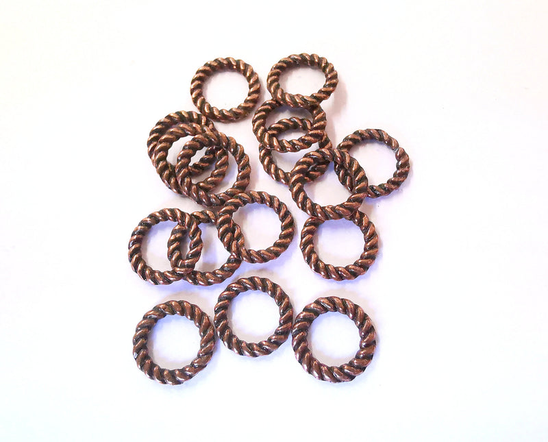 20 Twisted Circle Findings Antique Copper Plated Circle (10 mm)  G21456