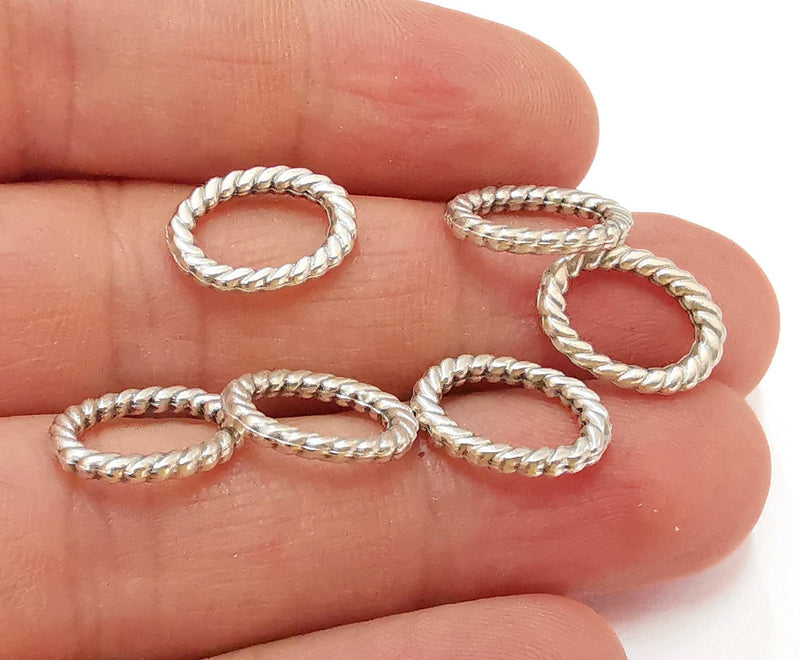 10 Twisted Oval  Findings Antique Silver Plated Findings (15x11 mm)  G21574