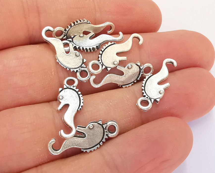 10 Seahorse Charms Antique Silver Plated Charms (21x8mm)  G21825