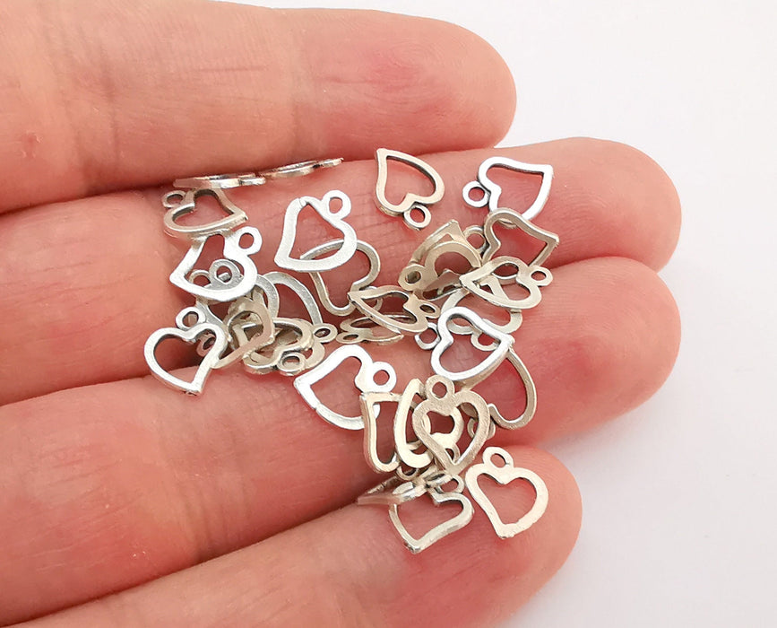 20 Heart Charms Antique Silver Plated Charms (10x8mm) G21580