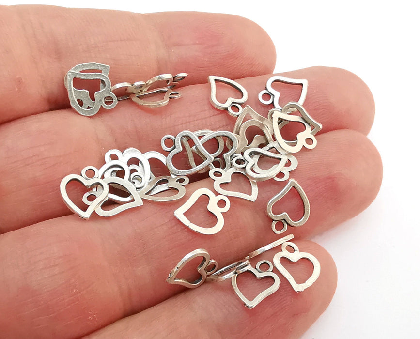 20 Heart Charms Antique Silver Plated Charms (10x8mm) G21580