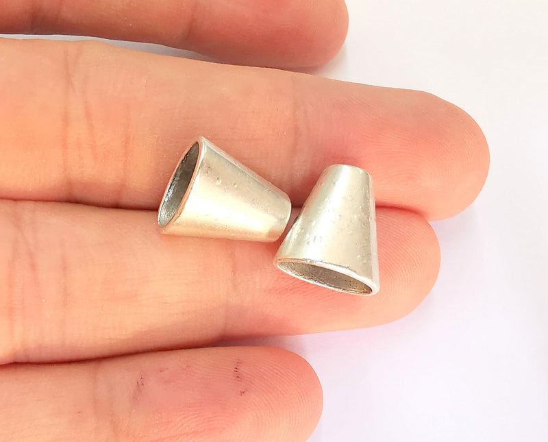 4 Antique Silver Plated Metal Cones Findings (14x13mm) G21935